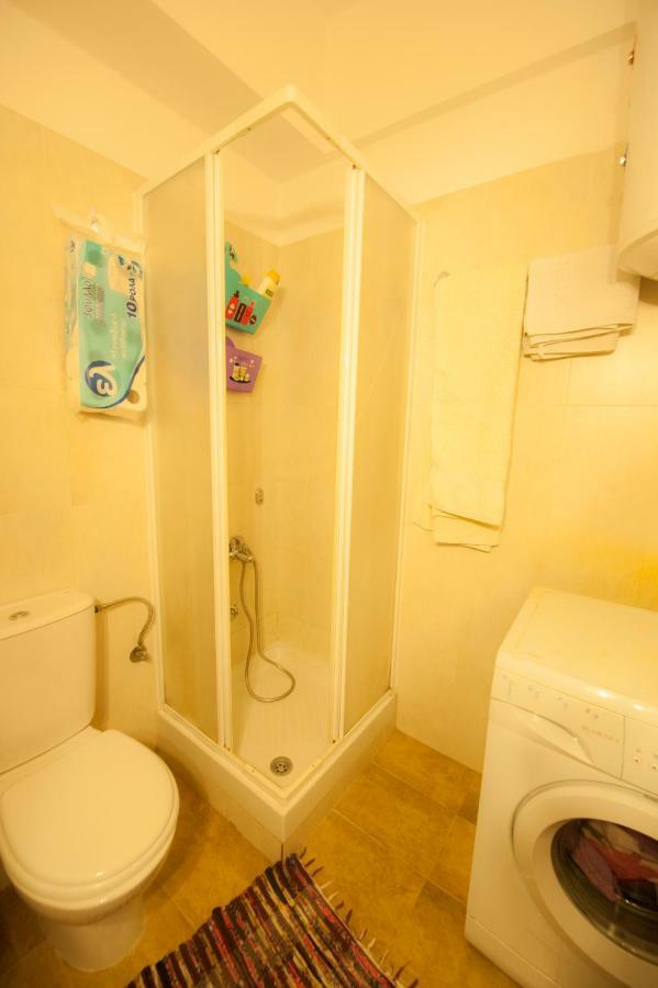 Elias Appartment Volos Eksteriør bilde